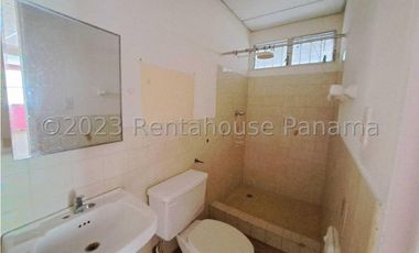 Venta de Casa en Villa Lucre