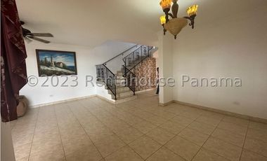 Venta de Casa en Villa Lucre