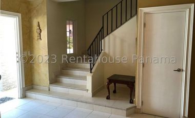 Venta de Casa en Versalles