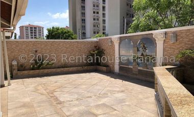 Venta de Casa en Versalles