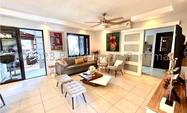 Venta de Casa en Versalles