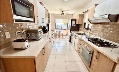 Venta de Casa en Versalles
