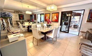 Venta de Casa en Versalles