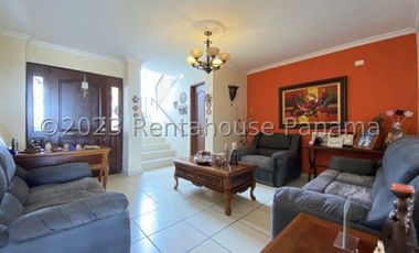 Venta de Casa en Brisas del Golf