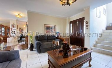 Venta de Casa en Brisas del Golf