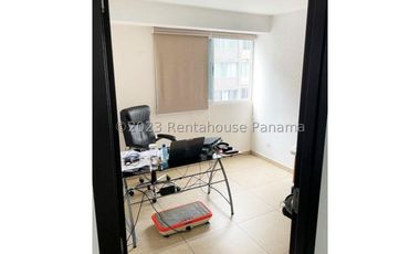Venta de Apartamento en Carrasquilla 24-1681