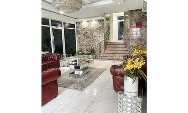 Venta de Apartamento en Carrasquilla 24-1681