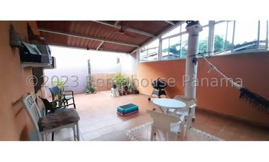 Venta de Casa en Las Cumbres 24-2667