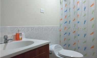 Venta de Casa en Cerro Viento 24-3654