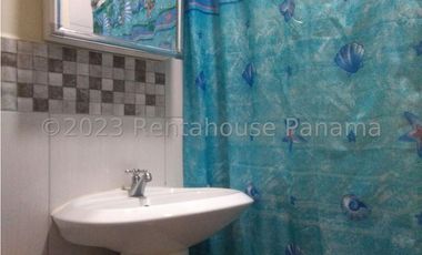 Venta de Casa en Cerro Viento 24-3654