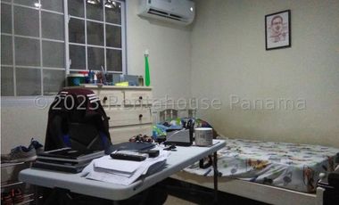 Venta de Casa en Cerro Viento 24-3654