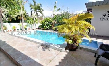 Venta de Casa en Villa Zaita 23-6536