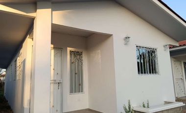 SE ALQUILA CASA EN CHITRE