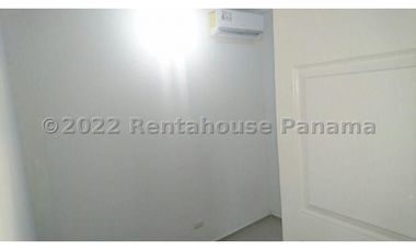 Venta de Casa en Don Bosco 23-5293