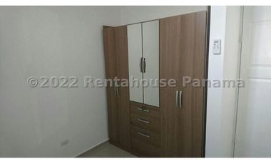 Venta de Casa en Don Bosco 23-5293