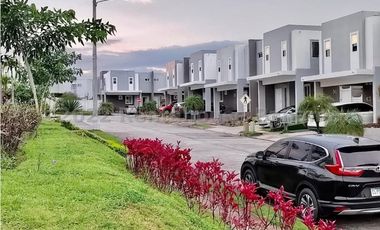 Venta de Casa en Brisas del Golf 24-4529