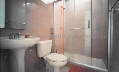 Venta de Casa en Brisas del Golf 24-4529