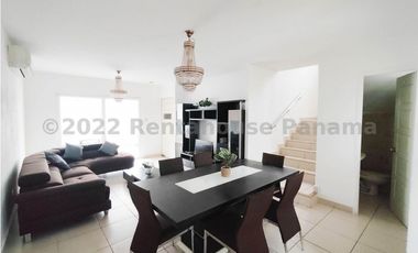 Venta de Casa en Brisas del Golf 24-4529