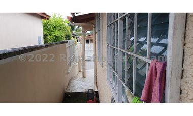 Venta de Casa en Brisas del Golf 23-3200