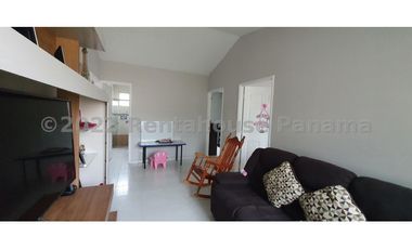 Venta de Casa en Brisas del Golf 23-3200