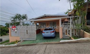 Venta de Casa en Altos de Panama 23-1----