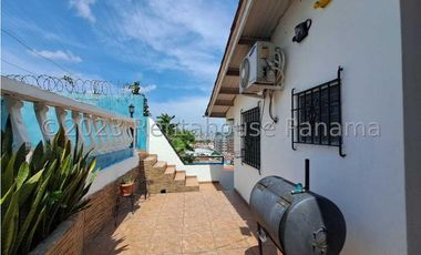 Venta de Casa en Altos de Panama  24-43