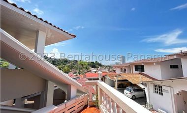 Venta de Casa en Altos de Panama 23-9223