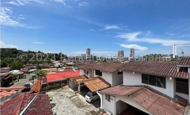 Venta de Casa en Altos de Panama 23-9223