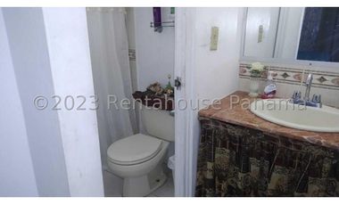 Venta de Casa en Don Bosco 23-9942