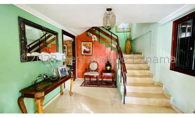 Venta de Casa en Hato Pintado 24-4031