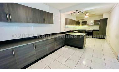 Venta de Casa en Los Rios 24-3265