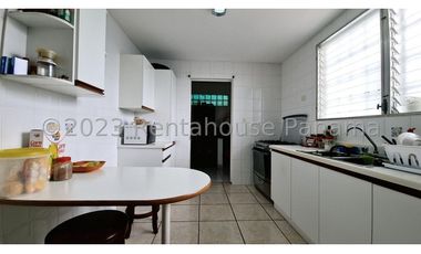 Venta de Casa en Brisas del Golf 24-4233