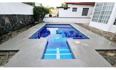 Venta de Casa en Brisas del Golf 24-4233