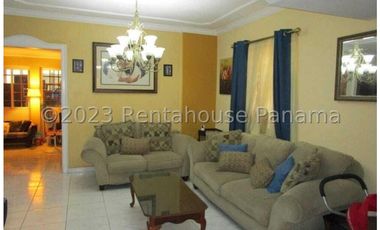 Venta de Casa en El Bosque 24-2105