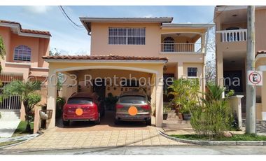 Venta de Casa en El Bosque 24-2105