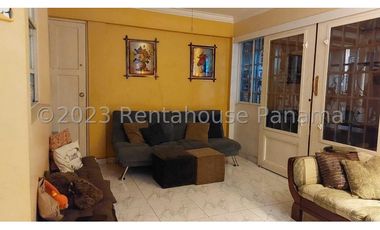 Venta de Casa en El Bosque 24-2105