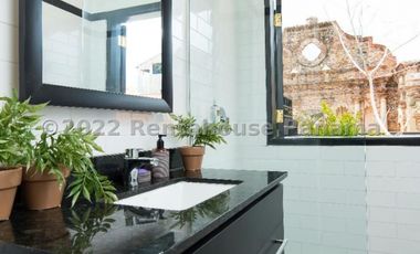 Venta de Apartamento en Casco Antiguo 23-4237