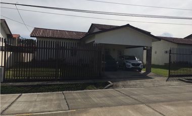 SE VENDE CASA EN LA FONTANA CHIRIQUI