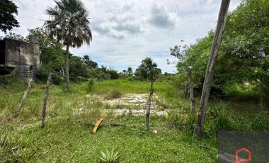 VENDE terreno 20x50 en esquina Barrio Villa del Carmen