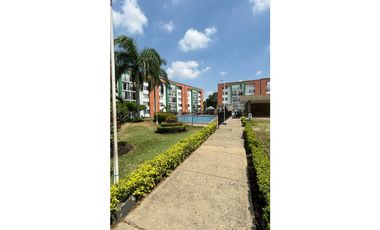 ARRIENDO APARTAMENTO EN CUARTO PISO CR ROBLES DEL NORTE