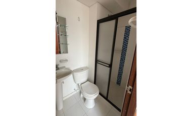 ARRIENDO APARTAMENTO EN CUARTO PISO CR ROBLES DEL NORTE