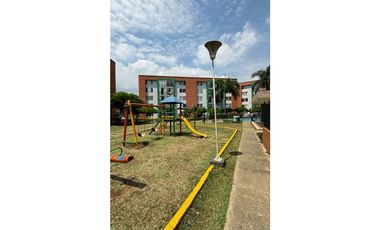 ARRIENDO APARTAMENTO EN CUARTO PISO CR ROBLES DEL NORTE