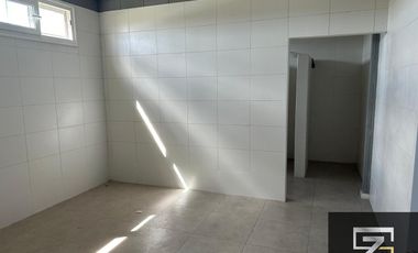 Nave en alquiler ubicada en Polo Industrial Spegazzini