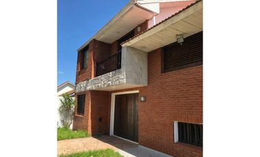 Gran chalet en pinares con depto independiente