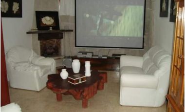 Gran chalet en pinares con depto independiente