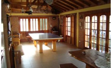 Gran chalet en pinares con depto independiente