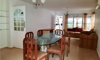 Se Vende Casa en Villa De Las Fuentes