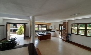 Venta Casa Finca Sabaneta
