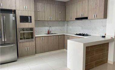 SE VENDE CASA DE 2 PISOS EN VALLEJUELOS
