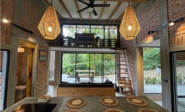 Espectacular Casa con vista en Ayampe